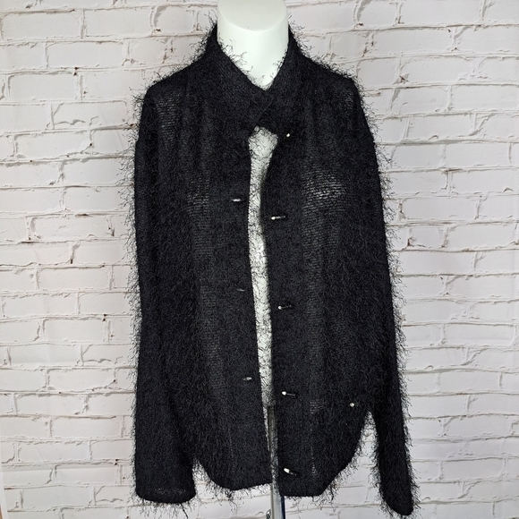 JAMIE Sadock Black Fuzzy Eylash Cardigan Sweater - Picture 3 of 13